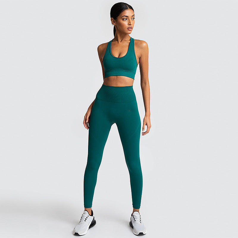 Conjunto de gimnasio sin costuras de nylon para mujer