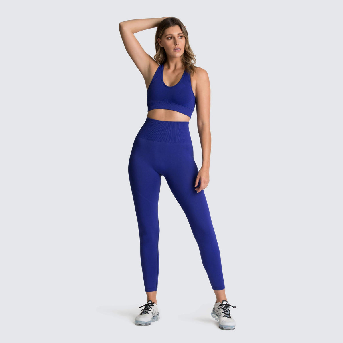 Conjunto de gimnasio sin costuras de nylon para mujer