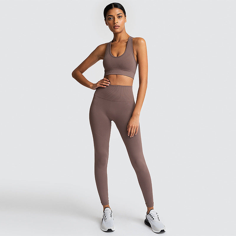 Conjunto de gimnasio sin costuras de nylon para mujer